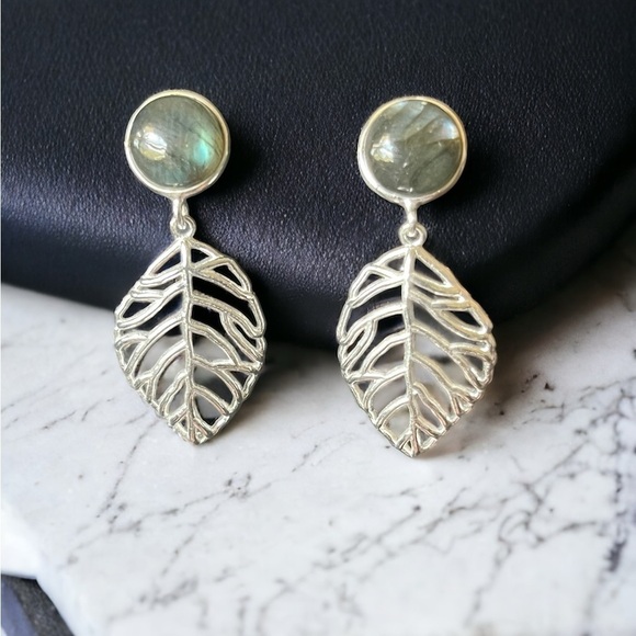 Jewelry - Labradorite Silver Leaf Earrings